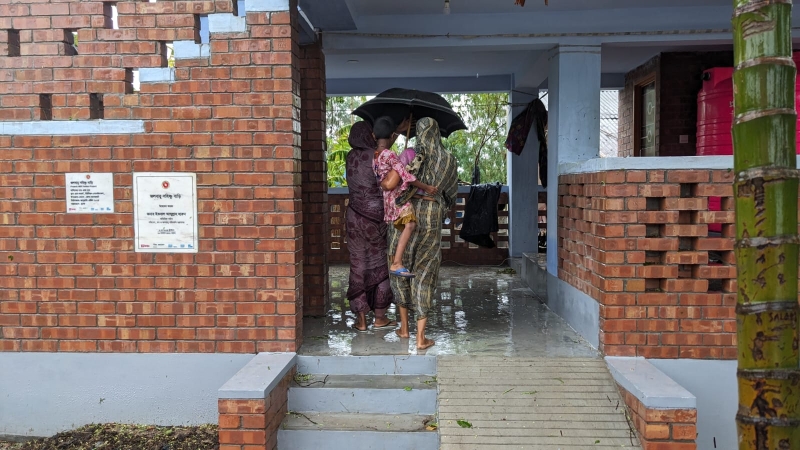 UNEP, partners launch pilot project to build flood-resilient homes in Bangladesh