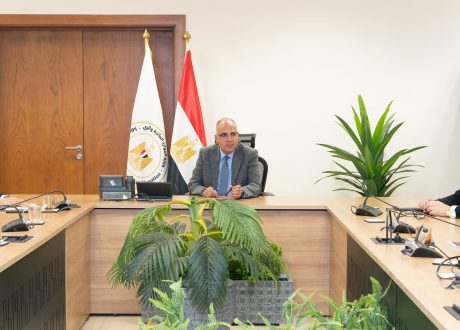 وزير الري يؤكد أهمية المنظومة الإلكترونية لتطهيرات الترع فى متابعة معدلات التنفيذ