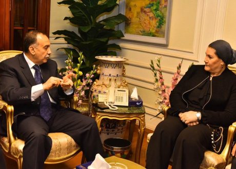 رئيسة «القومي للطفولة» تلتقي محافظ أسيوط لبحث سبل دعم قضايا الطفل بالمحافظة