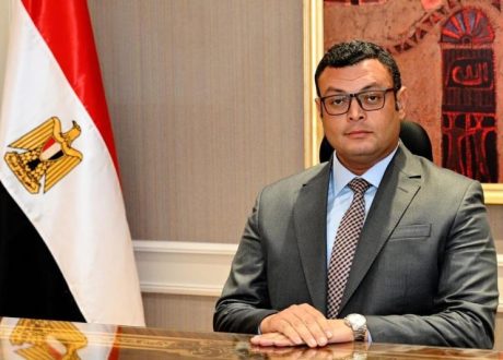 “وزير الإسكان” يتابع موقف مشروعات إعادة إحياء القاهرة الإسلامية والفاطمية بمحافظة القاهرة