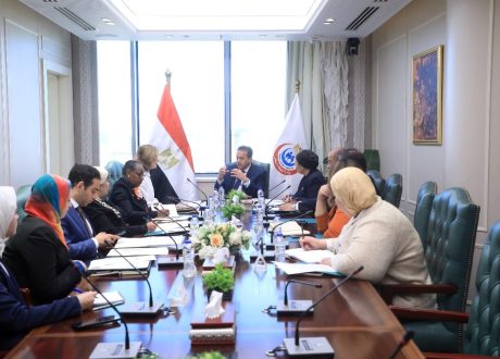 وزير الصحة يبحث التعاون مع معهد صحة المرأة الأمريكي لتعزيز الرعاية الصحية للنساء