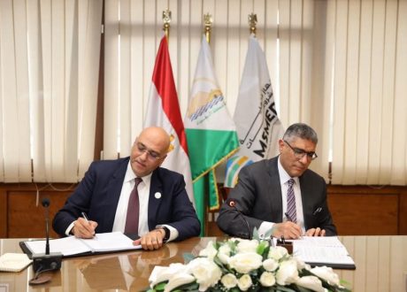 تعاون جديد بين جهاز تنمية المشروعات ومحافظة الجيزة لدعم المشروعات متناهية الصغر وتطوير البنية الأساسية بالمحافظة