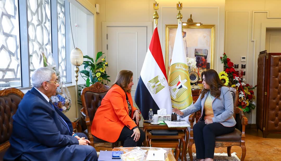 “وزيرة التنمية المحلية” تستقبل الرئيس التنفيذي لصندوق الإسكان الاجتماعي