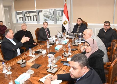“وزير الإسكان” يتابع معدلات تسويق ومبيعات بعض مشروعات هيئة المجتمعات العمرانية الجديدة