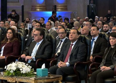 “مدبولي” يشارك في فعاليات المنتدى السنوي للهيئة العامة للتأمين الصحي الشامل