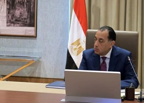“مدبولي” يتابع مع نائب رئيس الوزراء وزير الصحة والسكان الموقف التنفيذي لعدد من مشروعات الوزارة