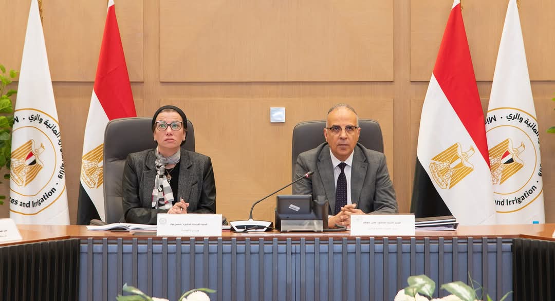  عقد اجتماع اللجنة العليا لتراخيص الشواطئ برئاسة الدكتور هاني سويلم وبحضور  وزيرة البيئة