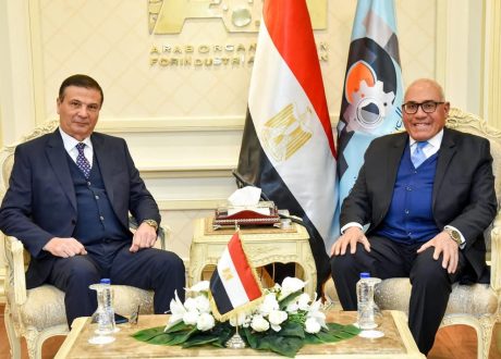 وزير الزراعة ورئيس الهيئة العربية للتصنيع يشهدان توقيع بروتوكول لتعزيز التعاون في مجال البحوث الزراعية