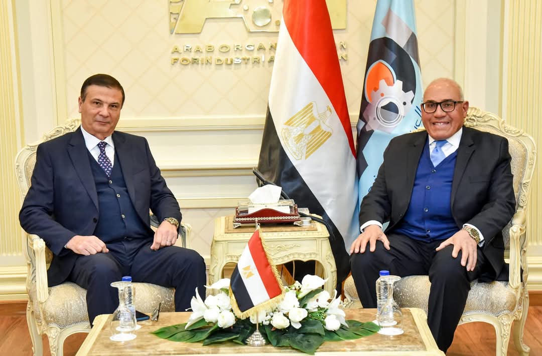 وزير الزراعة ورئيس الهيئة العربية للتصنيع يشهدان توقيع بروتوكول لتعزيز التعاون في مجال البحوث الزراعية