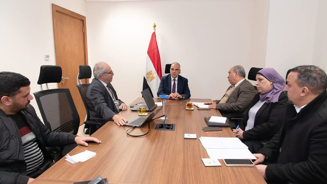 وزير الري يتابع إجراءات الاستعداد لعقد “إسبوع القاهرة الثامن للمياه”