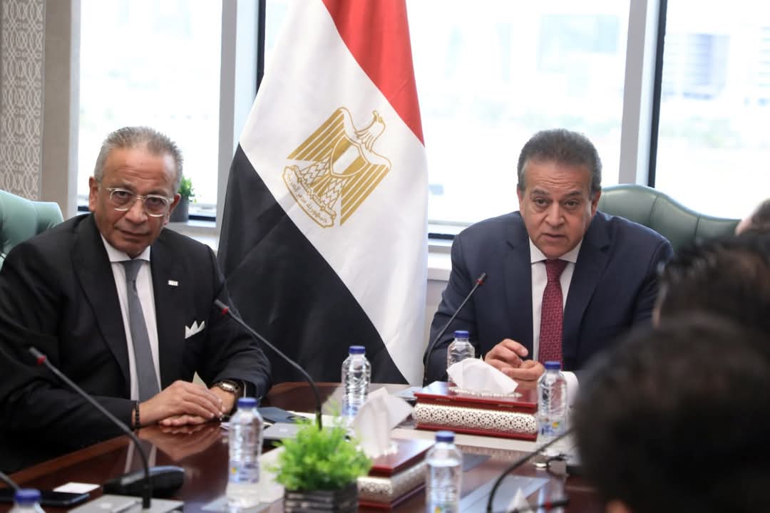 الدكتور خالد عبدالغفار يشهد توقيع بروتوكول تعاون بين الوزارة ومؤسسة البنك التجاري الدولي