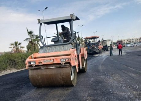 وزير الإسكان: جارٍ استكمال أعمال التطوير و رفع الكفاءة بالمناطق الصناعية بمدينة العاشر من رمضان