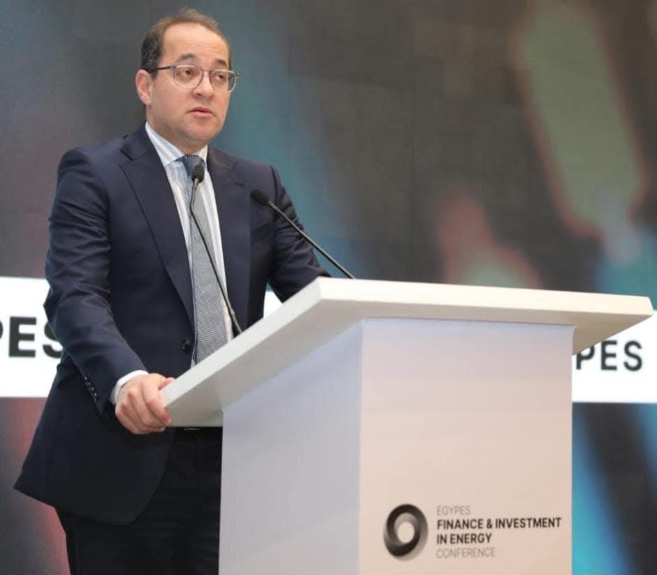 وزير المالية : الحكومة تركز على التحول إلى مصادر متجددة للطاقة أكثر استدامة وكفاءة وأقل تكلفة
