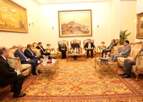 وزير الصناعة والنقل يترأس الاجتماع ال 84 لشركة الجسر العربي للملاحة بحضور وزيرة النقل الأردنية