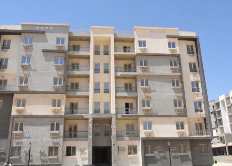وزير الإسكان :  بدء تسليم دفعة جديدة من وحدات مشروع “سكن مصر” بالقاهرة الجديدة الثلاثاء المقبل