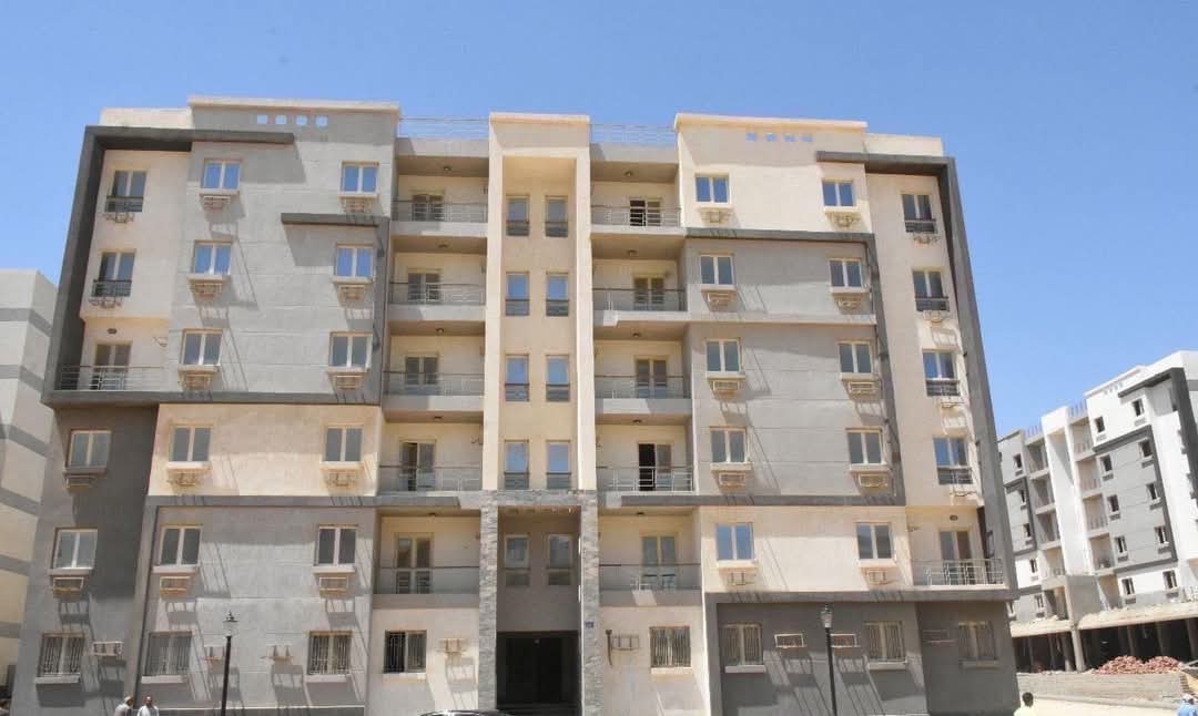 وزير الإسكان :  بدء تسليم دفعة جديدة من وحدات مشروع “سكن مصر” بالقاهرة الجديدة الثلاثاء المقبل