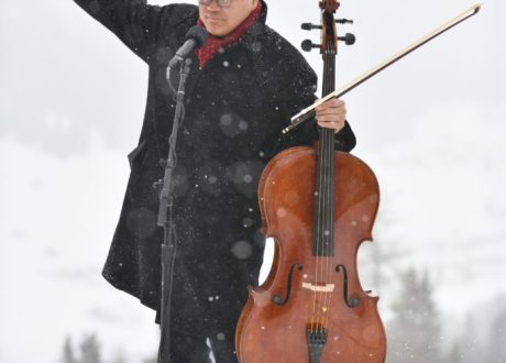 “Performing Hope for the Glaciers” musical performance at Davos sends message to whole world