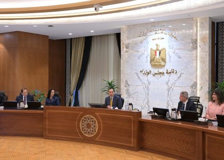 مع اقتراب رمضان.. مدبولي: التنسيق بين الحكومة و”التحالف” للإعلان عن حزمة مبادرات لدعم الأسر المستحقة