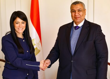 وزيرة التخطيط تناقش مع وكيل «الخطة والموازنة بالبرلمان» جهود تنفيذ خطط التنمية المستدامة