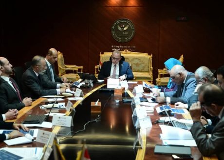 “الرقابة المالية “توافق على تسجيل مشروعين خفض طوعي للكربون بقاعدة بيانات الهيئة من سلطنة عمان والهند