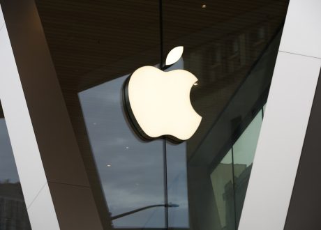 Apple surpasses 60% reduction in its global greenhouse gas emissions