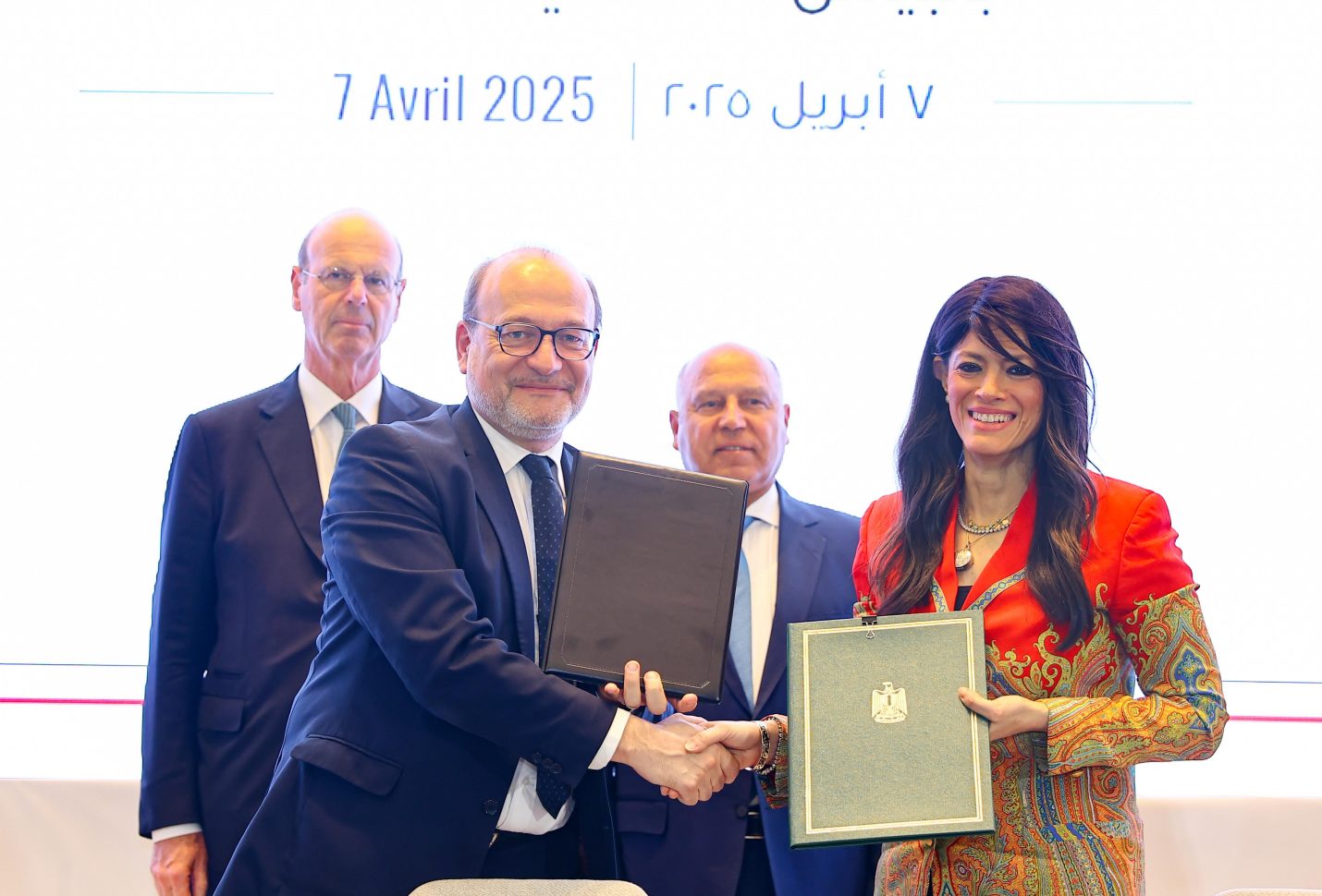 9 financing deals at €262.3 m to implement water treatment, sanitation, renewable energy, railway projects in Egypt
