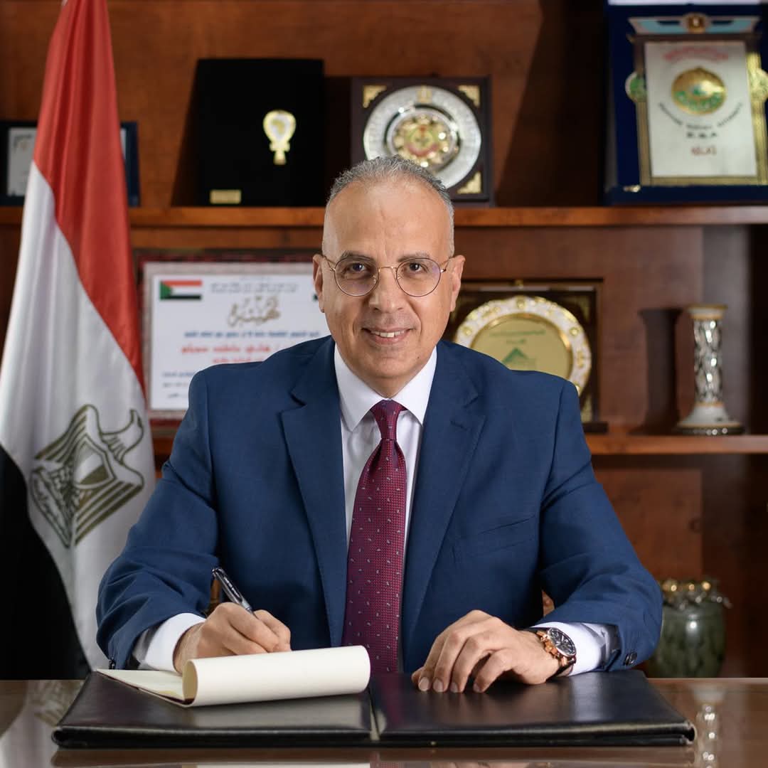 “وزير الري” يتابع حالة مجري نهر النيل وفرعيه ومجهودات إزالة التعديات على مجرى النهر بالتنسيق مع أجهزة الدولة المعنية