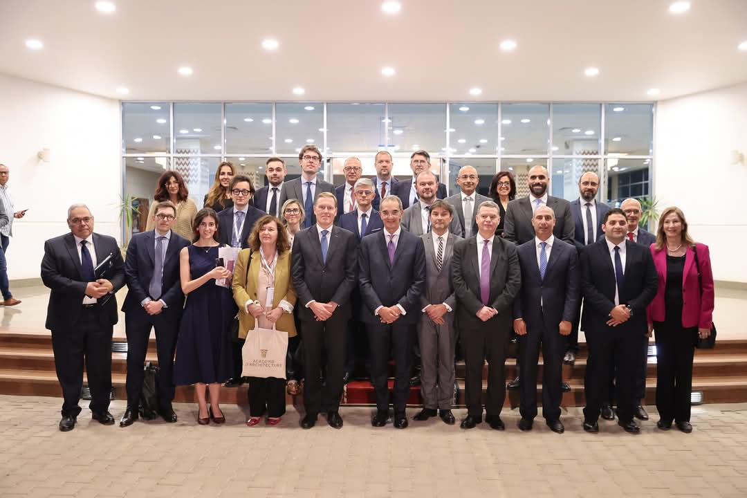 “وزير الاتصالات” يبحث مع وفد جمعية رجال الأعمال الفرنسية “ميديف الدولية” MEDEF جذب استثمارات فرنسية جديدة إلى قطاع الاتصالات وتكنولوجيا المعلومات المصرى