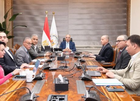 “︎وزير الري” يتابع حالة محطات رفع المياه واستعدادات مصلحة الميكانيكا والكهرباء لفترة أقصى الاحتياجات المائية