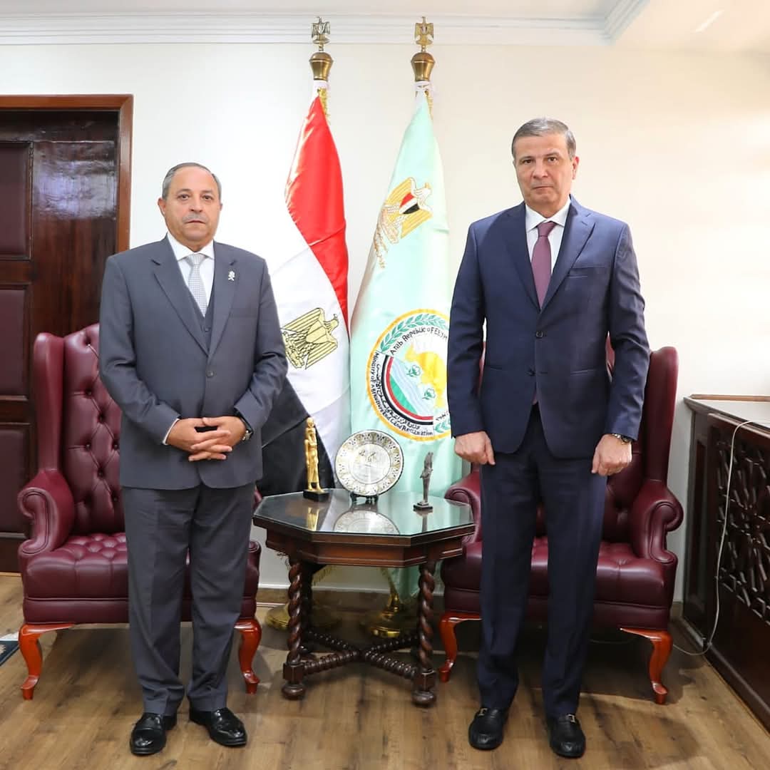 “︎وزير الزراعة” يبحث مع محافظ بورسعيد ملف تقنين الأراضي وتعزيز الخدمات البيطرية والإرشاد والتنمية الزراعية في المحافظة