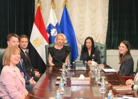 وزيرة التضامن الاجتماعي تستقبل رئيسة الجمعية الوطنية السلوفينية