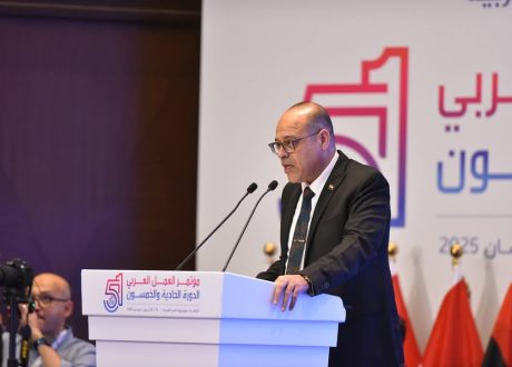 وزير العمل: الدولة حريصة على الاستثمار في البشر وتوفير الحياة الكريمة والحماية الاجتماعية لكافة المواطنين