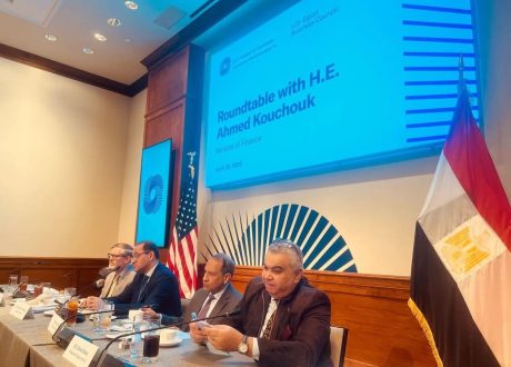 وزير المالية : تحفيز الإنتاج والتصدير والتصنيع والسياحة يحتل أولوية متقدمة فى الموازنة الجديدة