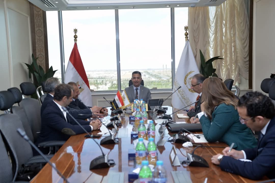 “وزير التموين” يتابع مع شركة أوراسكوم للإنشاءات الموقف التنفيذي لإنشاء المخزن الاستراتيجي بالفيوم