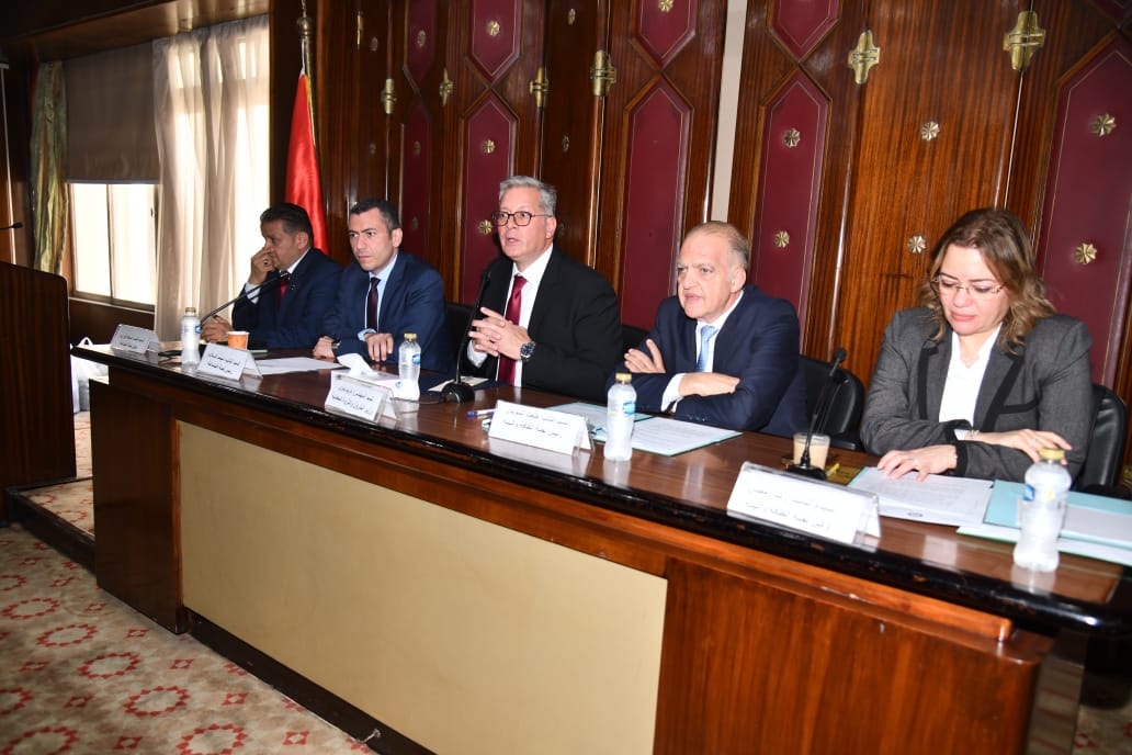 وزير البترول يناقش استراتيجية قطاع الطاقة لتعزيز التنمية المستدامة وتقليل الفاتورة الاستيرادية