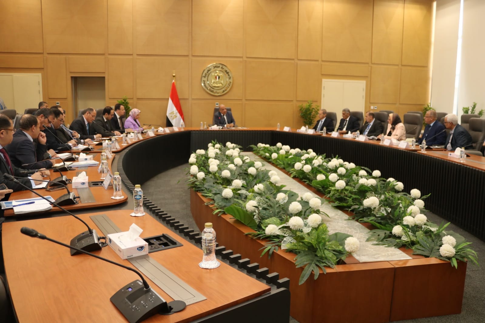وزير الكهرباء يتابع الاستعدادات لموسم الصيف ويوجه بتأمين التغذية الكهربائية وتحسين كفاءة الشبكة