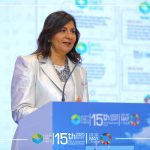 السفيرة “نبيلة مكرم” : النجاح في تحقيق التنمية المستدامة يحدث عندما نضع الإنسان في قلب القرار