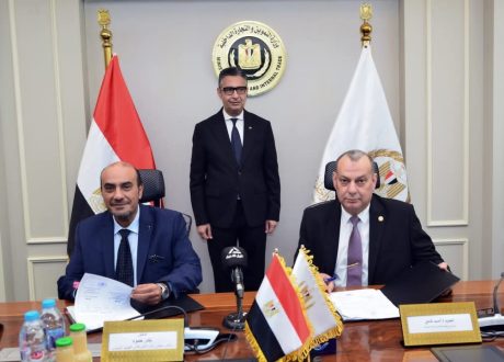 “وزير التموين” يشهد توقيع عقود شراكة مصرية سعودية مع شركة بنده العالمية لتجارة التجزئة مصر لتعزيز قطاع التجزئة و دعم الأمن الغذائي