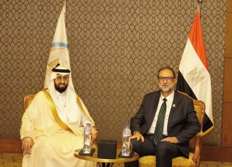  رئيس الهيئة القومية لسلامة الغذاء المصرية يبحث مع نظيره السعودي سبل التعاون المشترك في مجالات الرقابة على سلامة الغذاء
