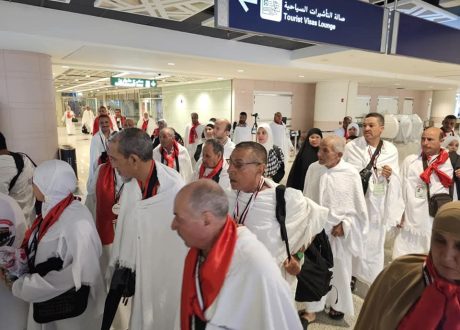 ” التضامن الاجتماعي “تواصل تفويج حجاج الجمعيات الأهلية إلى الأراضي المقدسة