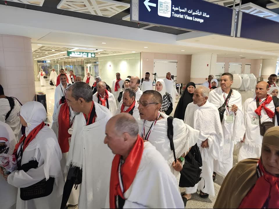 ” التضامن الاجتماعي “تواصل تفويج حجاج الجمعيات الأهلية إلى الأراضي المقدسة