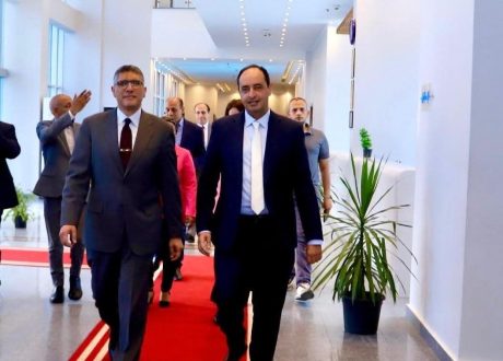 محافظ الجيزة يزور مركز إمبابة لعلاج وتأهيل مرضى الإدمان