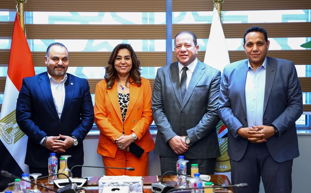وزيرة التنمية تتابع الاستعدادات الخاصة بعقد مؤتمر “المسئولية المجتمعية والسكن الكريم” بالشراكة مع وزارة التضامن  ومؤسسة مصر الخير وجمعية الأورمان
