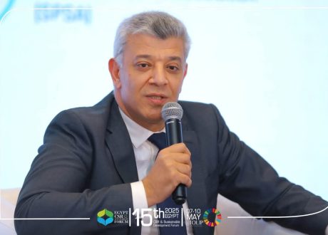 هشام الجمل : مصر شهدت نقلة نوعية غير عادية في الطاقة المتجددة