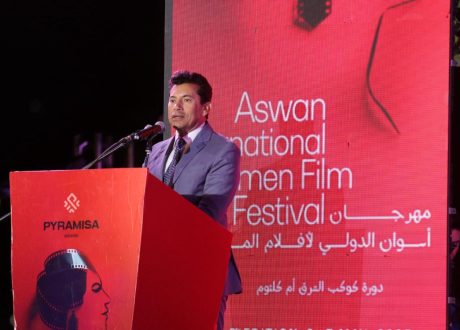 وزير الرياضة يشيد بدور «مهرجان أسوان للأفلام» في تمكين المرأة وتسليط الضوء على قضاياها
