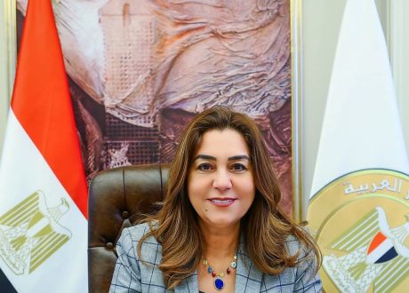 وزيرة التنمية المحلية تُوجه برفع درجة الاستعداد بالقطاعات الخدمية والتنفيذية بالمحافظات استعداداً لعيد الأضحى المبارك