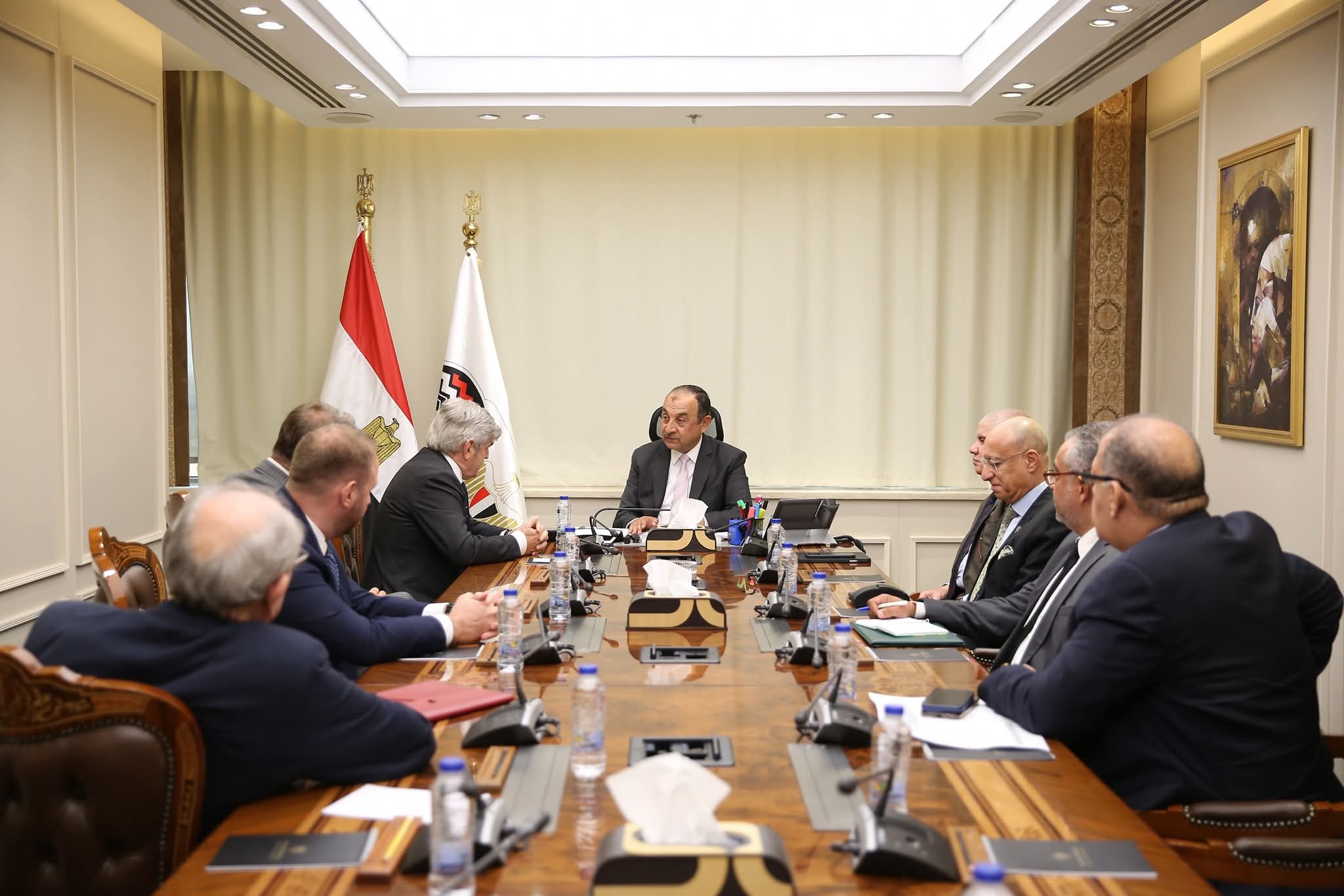وزير قطاع الأعمال العام يبحث مع الرئيس التنفيذي لمجموعة “ماير تكنيمونت” الإيطالية تطورات مشروع حامض النيتريك و نترات الأمونيوم بشركة كيما بأسوان