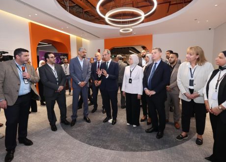  وزير الاتصالات يتفقد مقر شركة VXI الأمريكية الرائدة عالميًا في مجال خدمات التعهيد في القاهرة