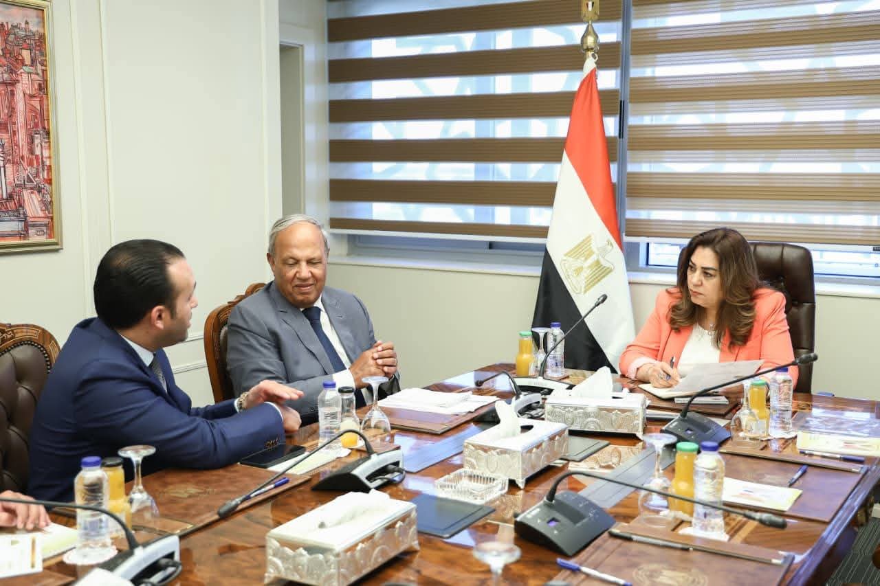 وزيرة التنمية المحلية والبيئة تستقبل نواب البرلمان لمتابعة ملفات خدمية بالمحافظات