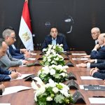مدبولي يلتقي مسئولي شركة نيسان العالمية